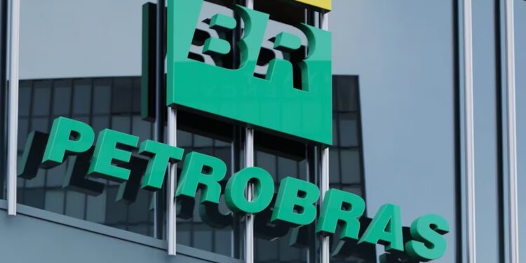 Petrobras acelera expansão internacional diante do futuro declínio do pré-sal