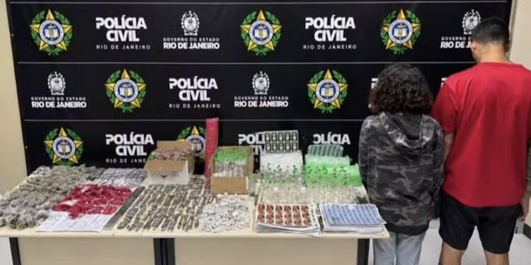 Casal é preso com mais de 500 porções de drogas em operação da Polícia Civil