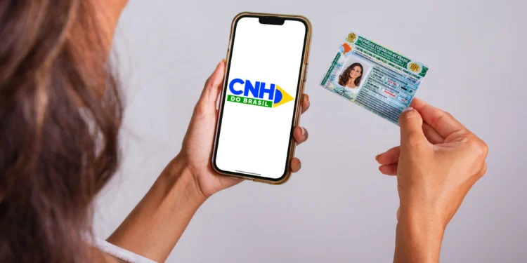 Governo do RJ anuncia CNH gratuita para pessoas de baixa renda a partir de 2027
